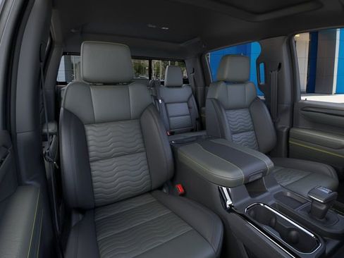 New 2026 Chevrolet Silverado 1500 ZR2 AWD/4WD image 16