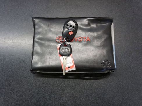 Used 2014 Toyota Tundra Platinum image 15