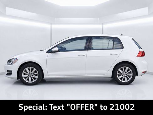 Used 2015 Volkswagen Golf S FWD image 6