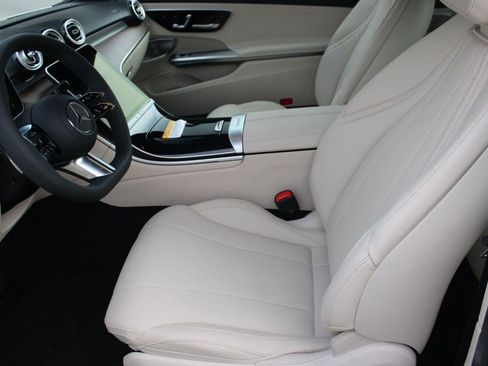 Used 2026 Mercedes-Benz CLE 300 4MATIC Coupe image 4