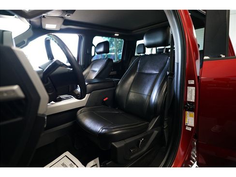 Used 2017 Ford F150 Lariat w/ Equipment Group 502A Luxury image 11