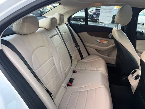 Used 2019 Mercedes-Benz C 300 4MATIC Sedan image 14