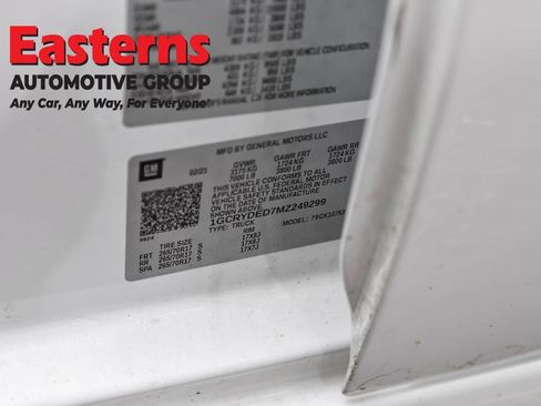 Used 2021 Chevrolet Silverado 1500 LT AWD/4WD image 37