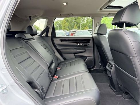 Used 2025 Honda CR-V EX-L image 11