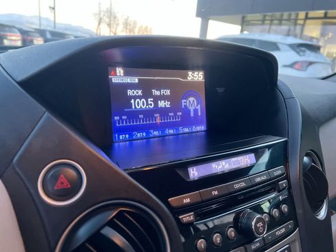 Used 2015 Honda Pilot EX image 16