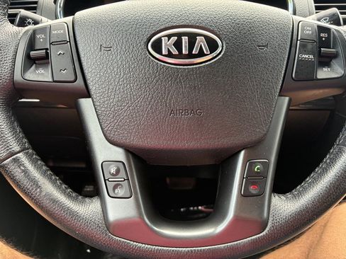 Used 2011 Kia Sorento EX AWD/4WD image 8