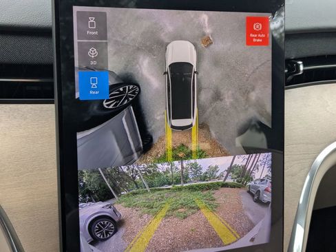 New 2025 Volvo EX90 Plus AWD/4WD image 22