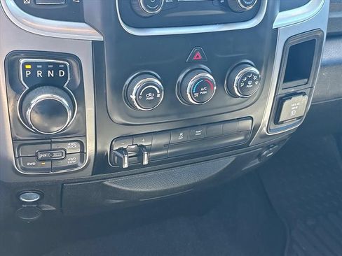 Used 2022 RAM 1500 Classic SLT w/ Protection Group AWD/4WD image 33