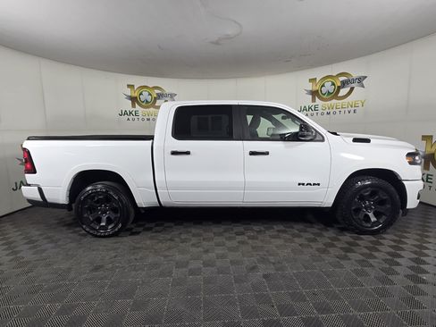 Used 2025 RAM 1500 Big Horn AWD/4WD image 11