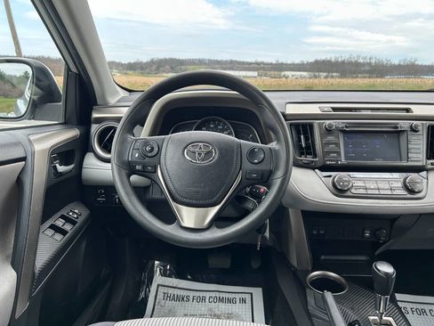 Used 2014 Toyota RAV4 XLE FWD image 16