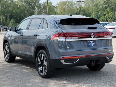 New 2026 Volkswagen Atlas Cross Sport SE image 6