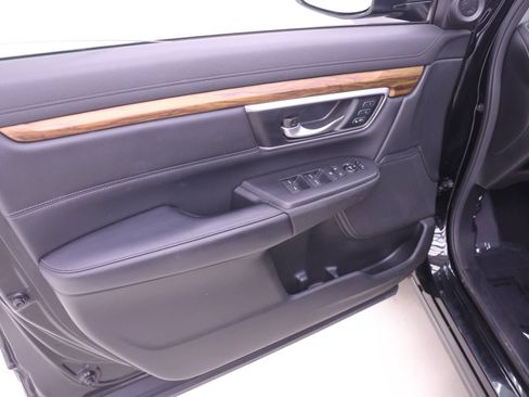 Certified 2017 Honda CR-V EX-L image 9