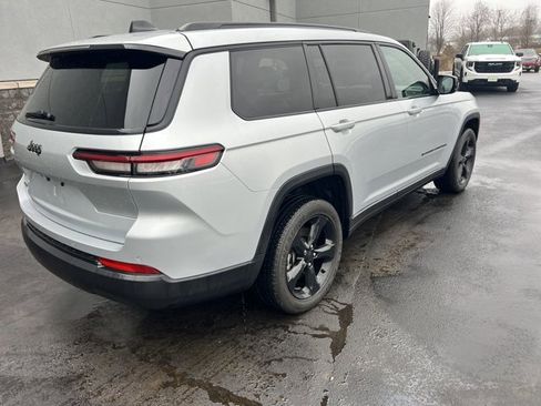 Used 2023 Ford Ranger Lariat w/ Technology Package image 4