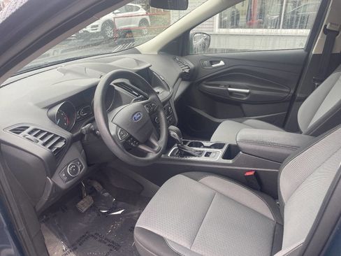 Used 2019 Ford Escape SE image 10
