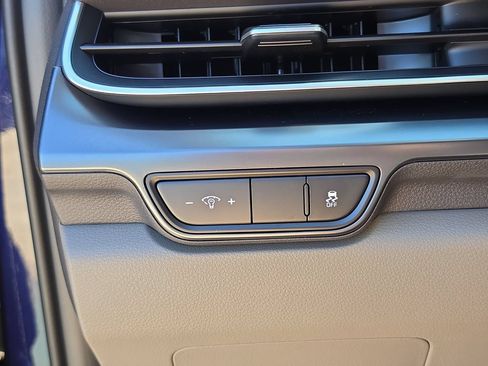 New 2027 Kia Carnival LX FWD image 27