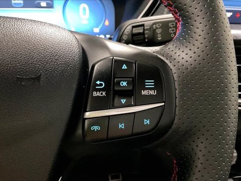 Used 2024 Ford Escape ST-Line Elite w/ Premium Technology Package AWD/4WD image 19