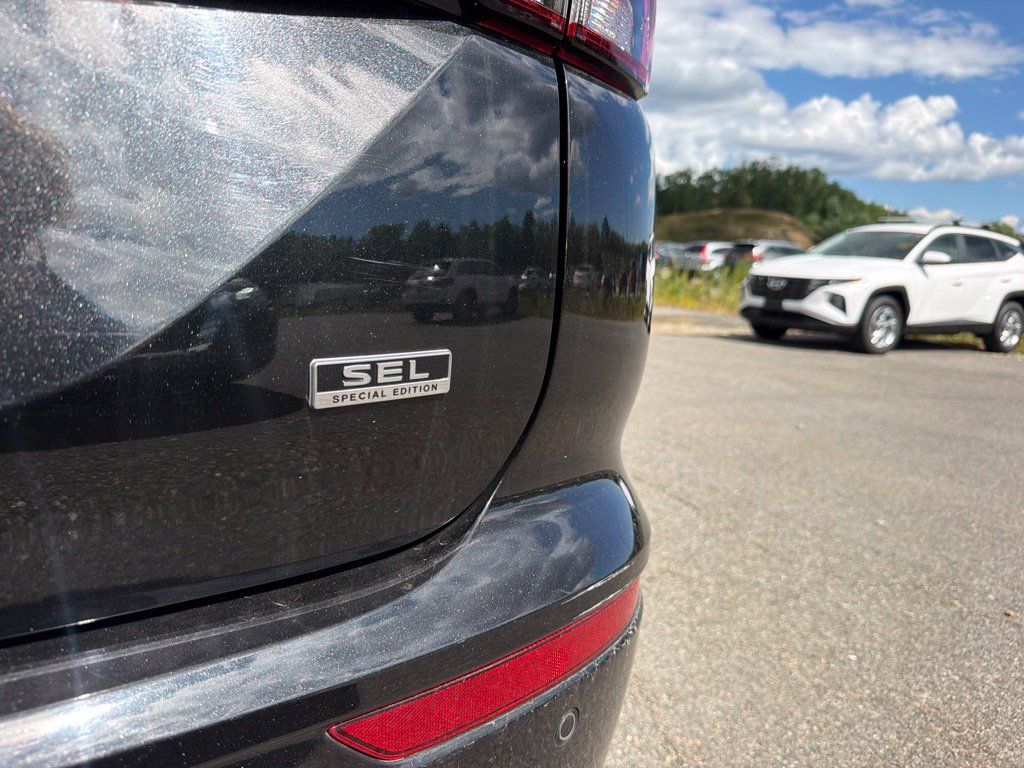 Used 2022 Mitsubishi Outlander SEL AWD/4WD image 9