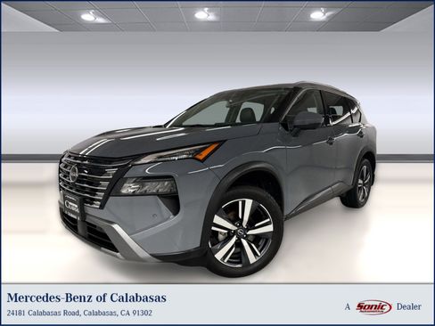 Used 2024 Nissan Rogue SL w/ SL Premium Package FWD image 1