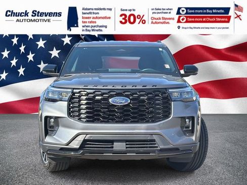 Certified 2025 Ford Explorer ST-Line AWD/4WD image 3