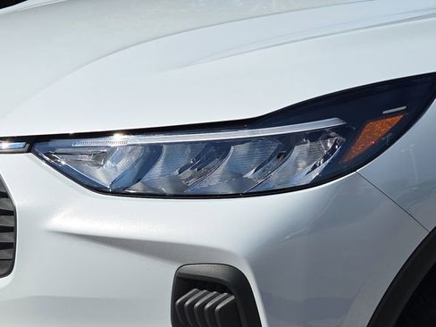 New 2026 Ford Escape Active FWD image 4