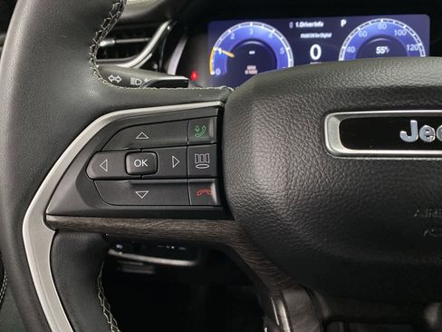 Used 2023 Jeep Grand Cherokee L Limited w/ Luxury Tech Group II AWD/4WD image 20