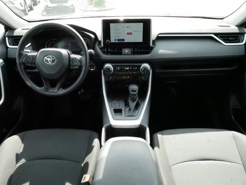 Certified 2025 Toyota RAV4 XLE AWD/4WD image 10