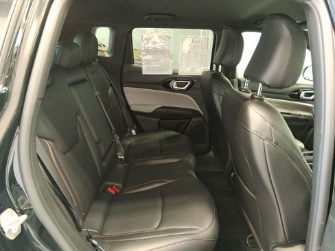 Used 2024 Jeep Compass Limited AWD/4WD image 41
