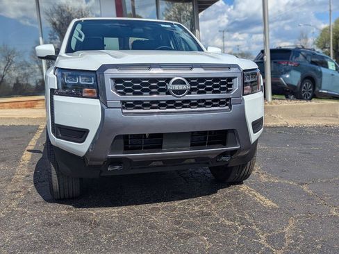 New 2026 Nissan Frontier SV AWD/4WD image 2