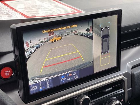 Certified 2025 Toyota 4Runner TRD Sport image 28