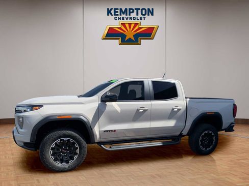 Used 2026 GMC Canyon AT4 w/ LPO, Off Road Lift Package AWD/4WD image 3