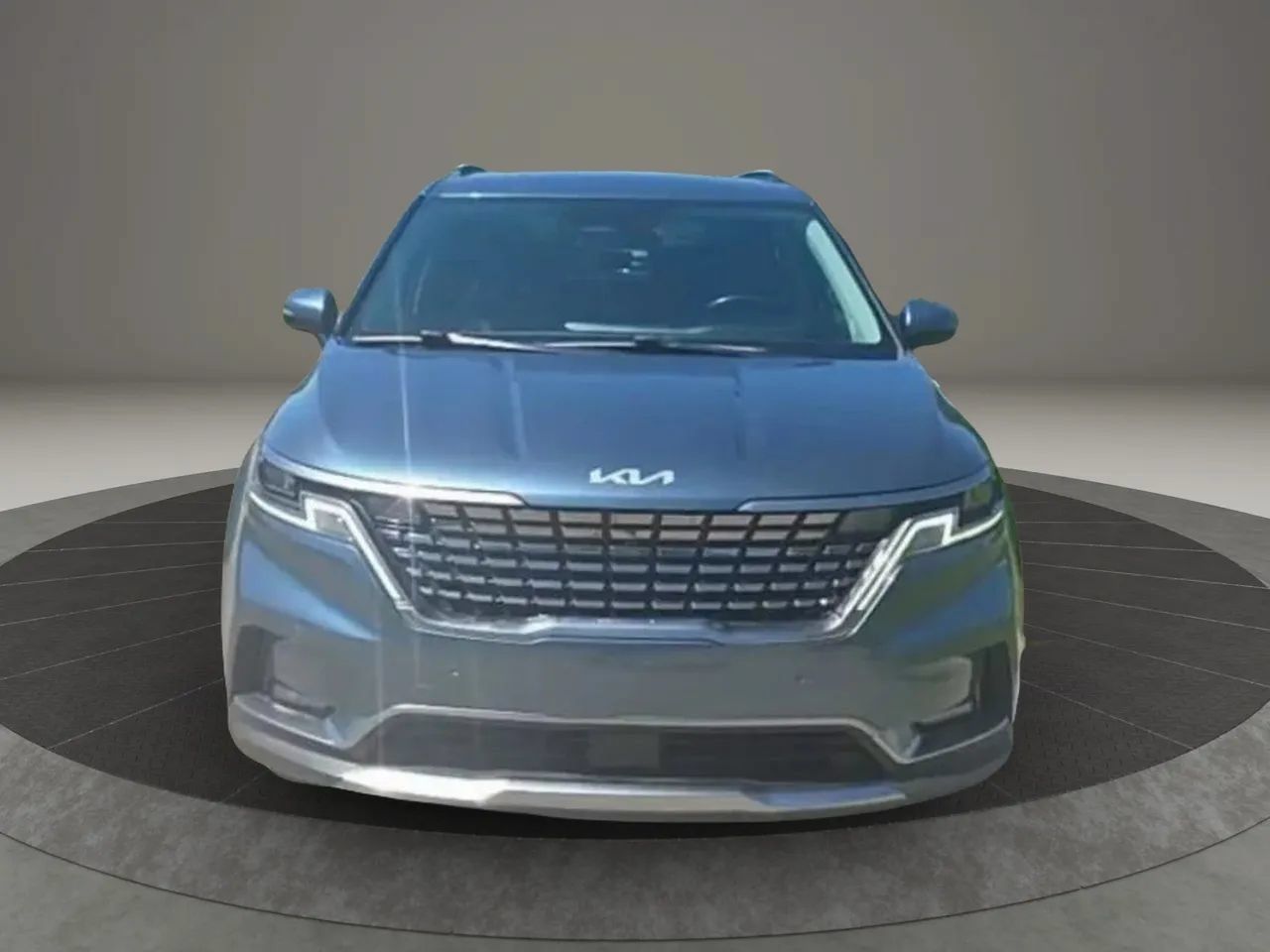 Used 2023 Kia Carnival SX FWD image 2