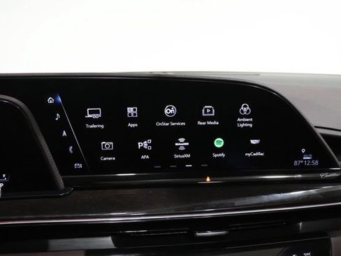 Used 2024 Cadillac Escalade Premium Luxury Platinum AWD/4WD image 23
