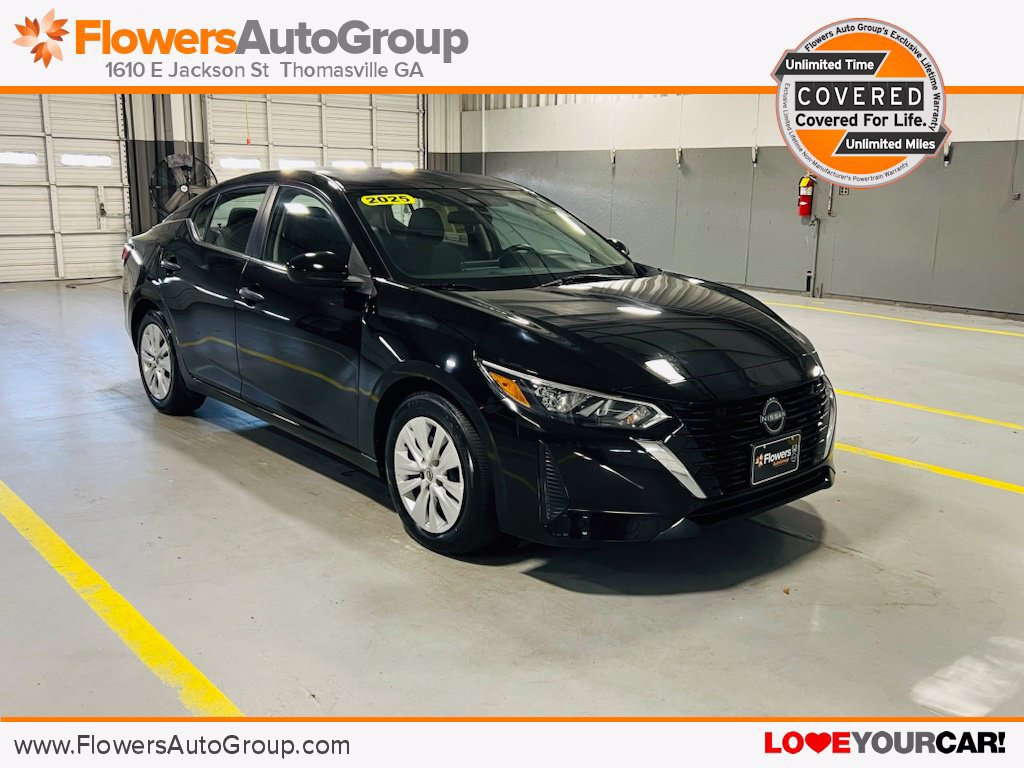 Used 2025 Nissan Sentra S FWD image 1