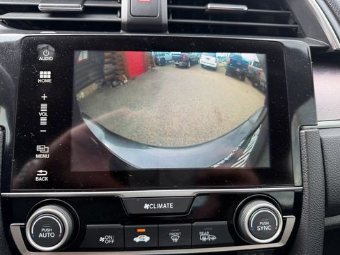 Used 2018 Honda Civic EX-T image 17
