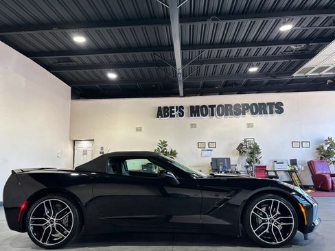 Used 2016 Chevrolet Corvette Stingray Convertible w/ 3LT Preferred Equipment Group RWD image 4