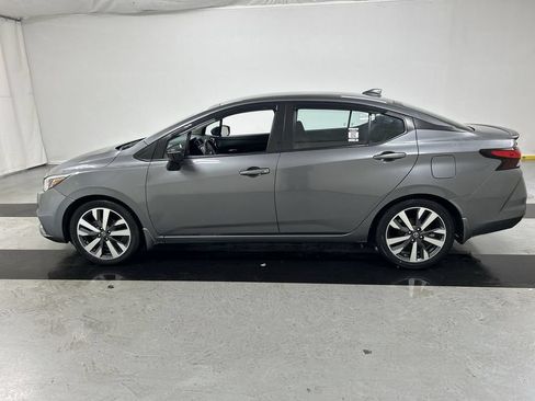Used 2020 Nissan Versa SR w/ Convenience Package FWD image 6