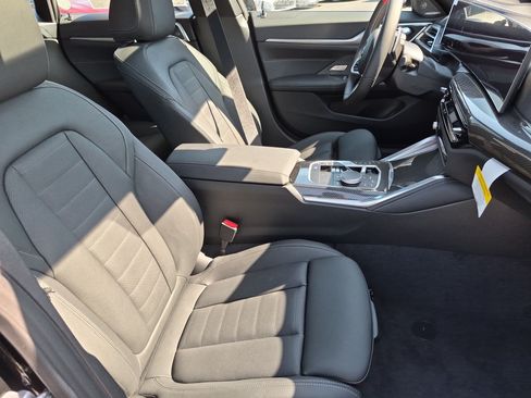 New 2026 BMW M440i w/ Premium Package RWD image 34