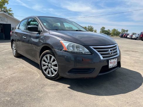 Used 2013 Nissan Sentra SV image 4