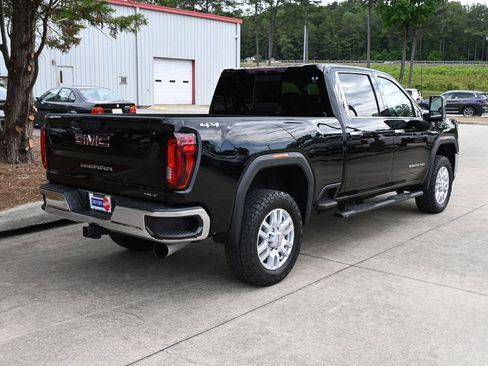 Used 2022 GMC Sierra 3500 SLT w/ SLT Convenience Package AWD/4WD image 28