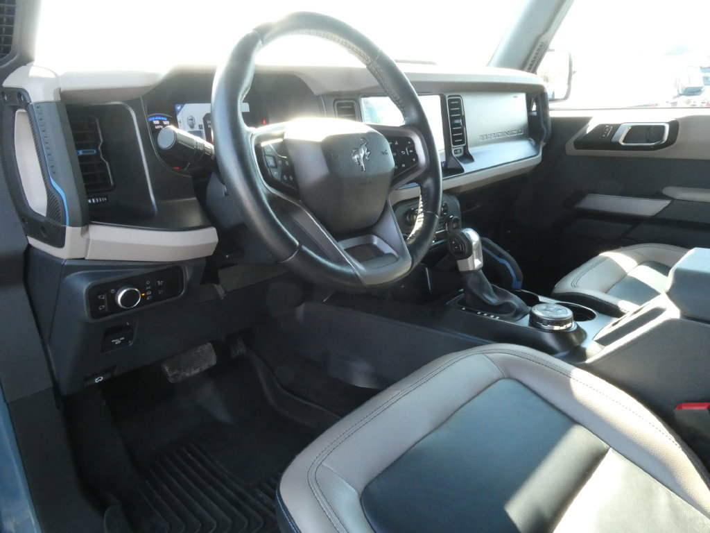 Used 2023 Ford Bronco Wildtrak AWD/4WD image 21