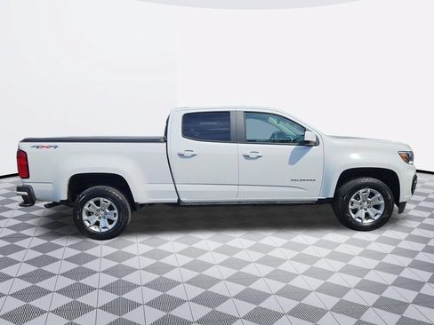 Used 2022 Chevrolet Colorado LT w/ LT Convenience Package AWD/4WD image 7