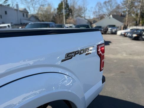 Used 2019 Ford F150 XLT w/ Equipment Group 302A Luxury AWD/4WD image 18