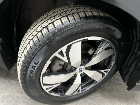 Used 2020 Subaru Forester Touring w/ Popular Package #2 image 11