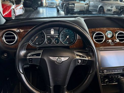 Used 2017 Bentley Continental GT AWD/4WD image 17