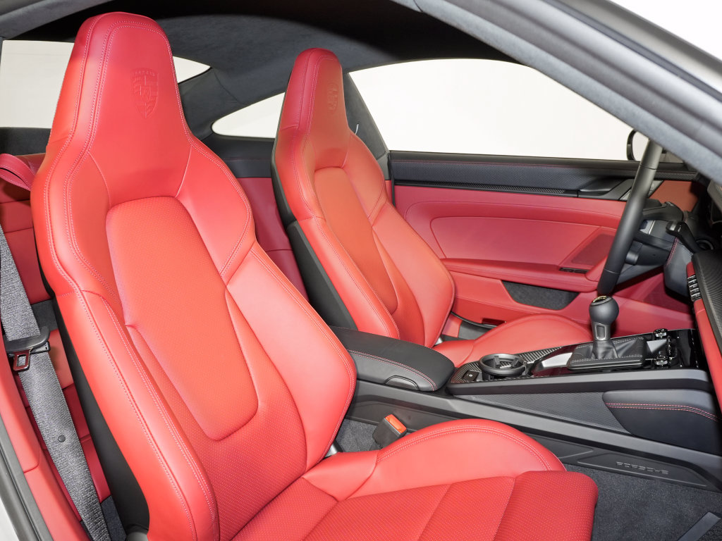 Certified 2026 Porsche 911 GT3 RWD image 42