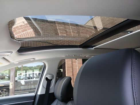 New 2026 Hyundai Ioniq 9 Limited image 30