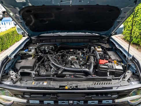 Used 2023 Ford Bronco Outer Banks image 23