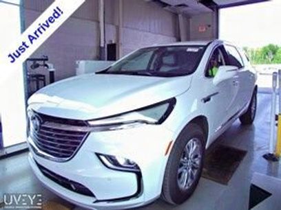 Used 2023 Buick Enclave Essence w/ Trailering Package, 5000 lbs.