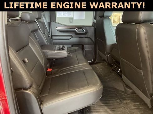 Certified 2022 GMC Sierra 1500 SLT image 32