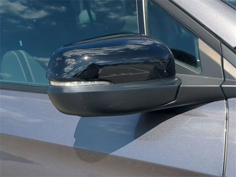 Used 2025 Honda Ridgeline TrailSport image 12